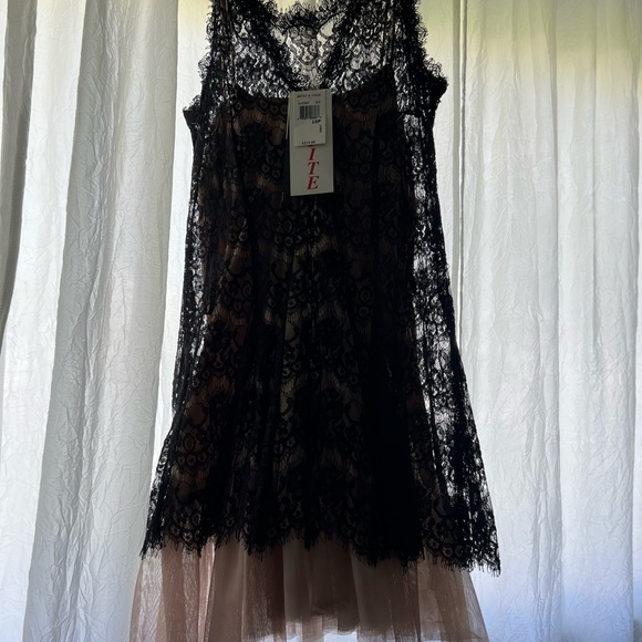 Elegant evening dress! - Picture 3 of 3